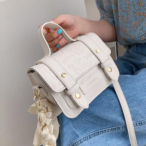 Design Hot-selling Handbags 2021 New Fashion All-match Ins Messenger Bag High-end Square Bag Shoulder Bag Width: 18cm