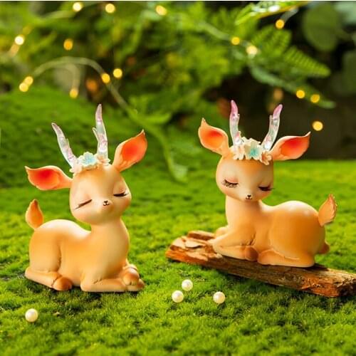 Outdoor Garden Simulation Animal Resin Deer Sculpture Home Decoration Courtyard Villa Ornaments Crafts Park Lawn Figurines Decor