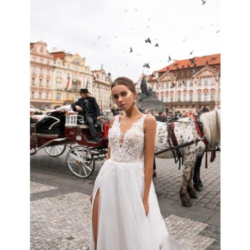 GY Simple Retro Bridal Dresses Sleeveless V-neck Wedding Gown White Lace 3D Flower Backless Split fork Wedding Dress