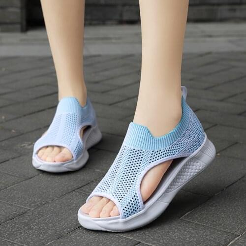 Summer Flats High Quality Flying Weave Beach Sandals Women Big Size Breathable Casual Sneakers Ladies Soft Non-slip Walking Shoe