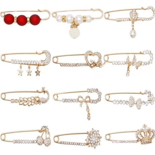 Buckle Brooch Safety Pin for Women Imitation pearls Rhinestones Brooches peacock Bowknot Cherry Sweater Dress Fashion Pins