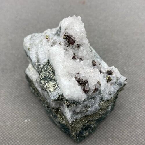319 g Natural red crystal and pyrite symbiosis healing crystal