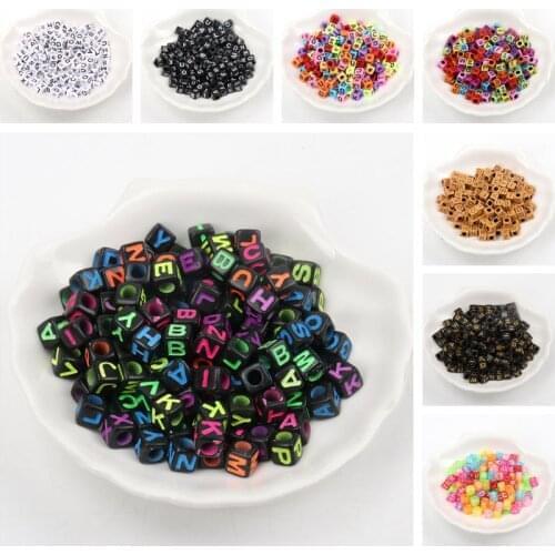 Cube 300PCS Random Mixed White Black Square Letters Alphabet Acrylic Loose Spacer Beads For Kid DIY Jewelry Making