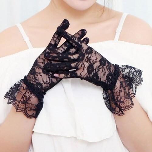 Female Sexy Lace Summer Sunscreen Gloves Ladies Ceremony Womens Gloves Breathable Short Lace Full Finger Gloves B65