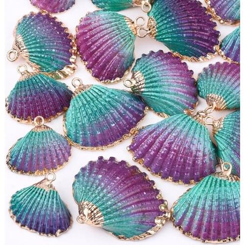 50pcs Colorful Spray Paint & Electroplate Sea Shell Charms Pendants for Jewellry Making DIY Crafts Home Decor Design