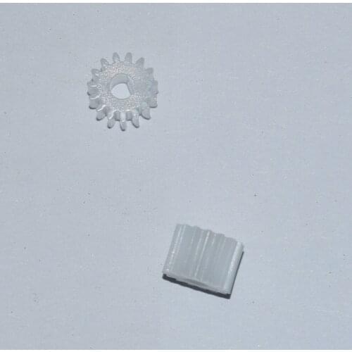 10/100pcs diameter 8.5mm/3mm D hole / 15 tooth 0.5 modulus plastic gear motor / spur gear / toys accessories / DIY Toy 153D