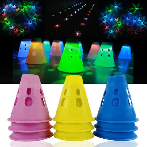 10 Pcs/Lot LED Skating Cone Wind-Proof Cup for Slalom Skating Battery and Li-ion Chargeable Battery Flash Variable Light
