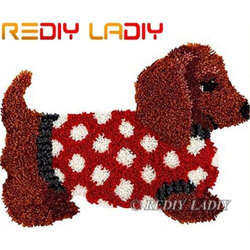 Latch Hook Rug Kits Cartoon Dressed Puppy DIY Crocheting Carpet Rug 100% Acrylic Yarn Cushion Mat Carpet Home Decor Art & Crafts