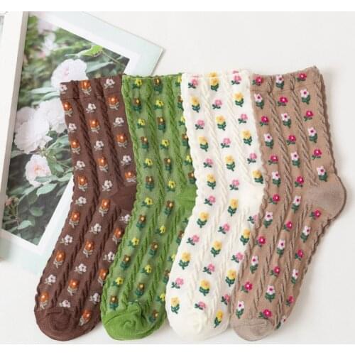 Japanese Cute Womens Socks INS Style Lolita Socks With Floral Print Twist Frilly Socks For Girl Clothing Accessories