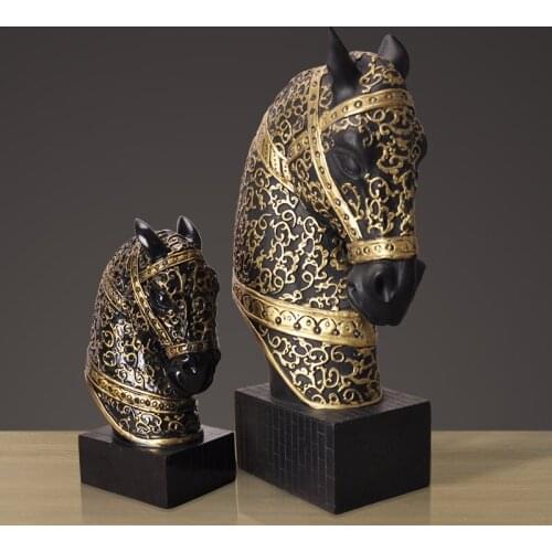 Bouddha smilodon skull warcraft pornografia sculpture schleich escultura sapan buda