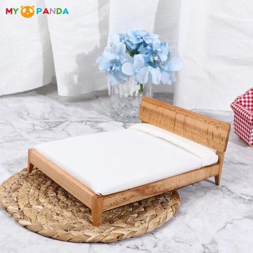 1/12 Dollhouse Mini Double Bed Home Bedroom Furniture Toy Gift Living Room Furniture Model Beautiful Handmade Wooden Mini Toy