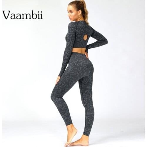 Seamless Yoga Set Womens 2 Piece Fashion Gym Clothes To Work Out Female Leggings Long Sleeve Crop Top Fitness Clothing