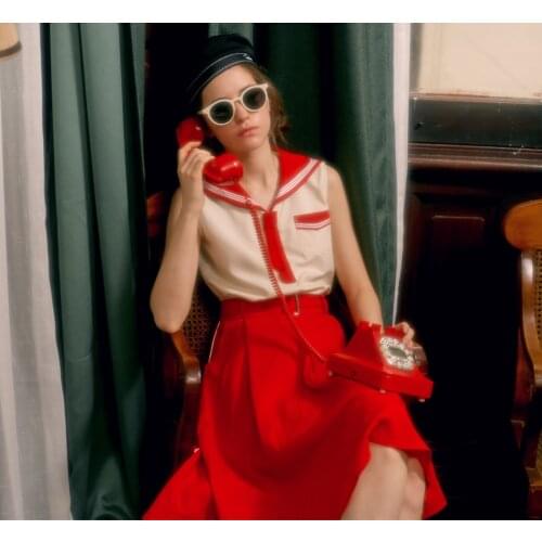 Movie Magic in the Moonlight Style Sailor Color Red & White Patchwork Sleeveless Shirt & Red Skirt.Set Cosplay