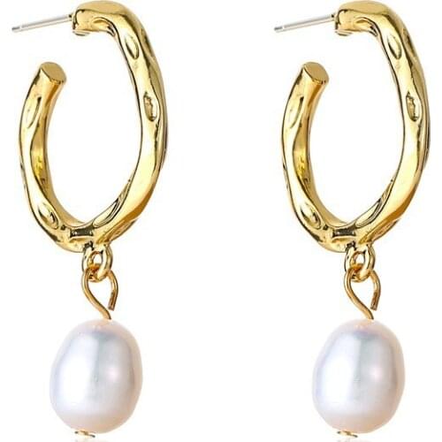 18Kc gold plate Pearl Hoops delicate Pearl Huggie Earrings Bridesmaids Jewelry Gift for Her
