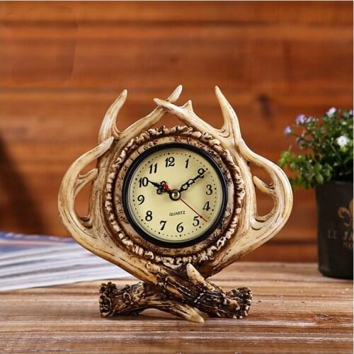 Creative Vintage Antlers Desk Quartz Clock Buckhorn Shape Statue Decoration Ornament Home Office Desk Bar Decor Ornament Gift