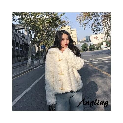 Top brand High-end New Style Fashion Women Faux Fur Coat 19C41 high quality