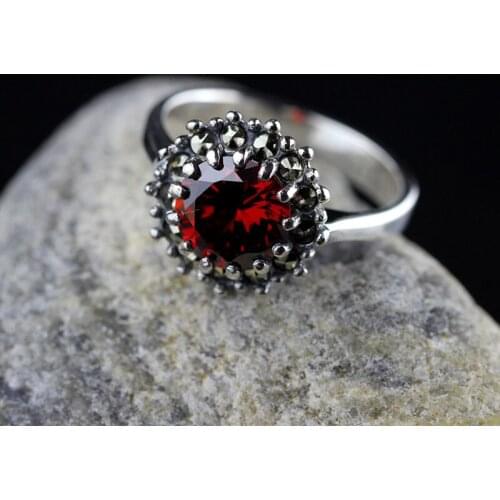 R S925 silver jewelry wholesale handmade silver personality multi claw female models retro Garnet Ring