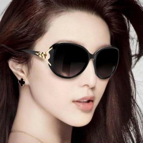 2021 Fashion Womens Polarized Sunglasses Women Fox Style Sunglasses Accessories UV400 Eyeglasses Wholesale