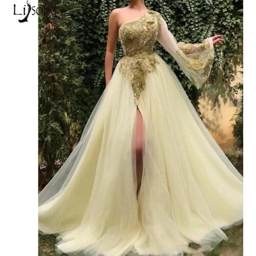 Elegant One Shoulder Prom Dresses Long Sleeves Sexy Side Split Robe de soiree Gold Appliques A Line Evening Dress Abendkleider