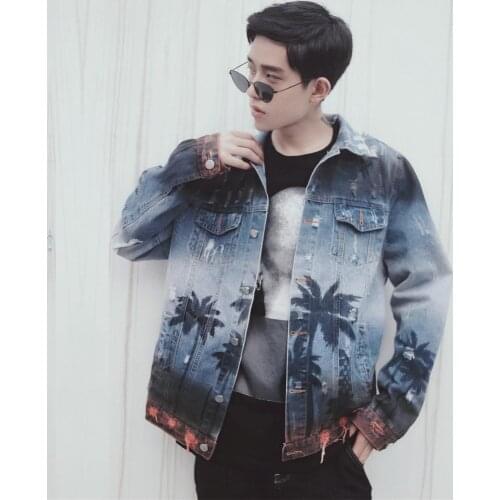 Men Causal Coat 2021 Spring and Autumn Korean Style Coconut Print Spray Paint Loose Couple Wear Denim Jacket