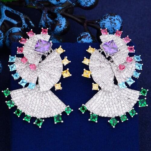 Women Statement Wedding Jewelry Luxury Elegant Stud Earrings Noble Symbol Women Anniversary Appointment Birthday Jewelry Gift