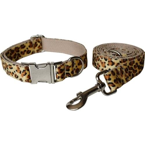 Animal 02 Leopard-print flannel with light-colored bottom Personalized Dog Bow Collar For Medium Large Necklace Pet Traction
