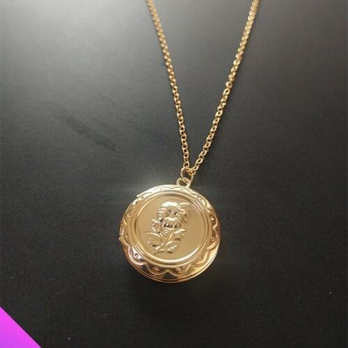 New style 1PC/flower embossed small box necklace, round frame pendant necklace, photo box necklace, good luck
