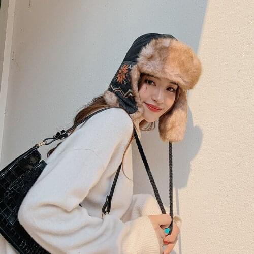 2020 mens and womens general Lei Feng hat, winter outdoor cycling play snow cold wind warm hat, plush ear cap