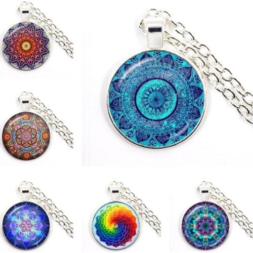 2021 Charm Mandala Necklace Buddhism Chakra Om India Zen Yoga Symbol Glass Dome Pendants Jewelry Lucky Amulet for Unisex