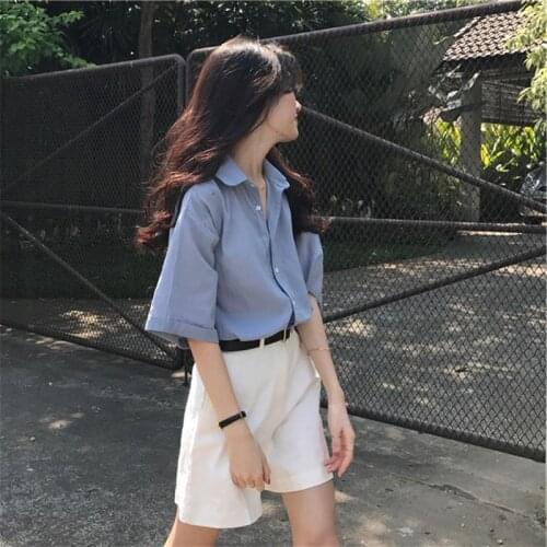 2021 Summer New Womens Suit Light Blue Short Sleeve + White Suit Short Pants Two-piece Suit
