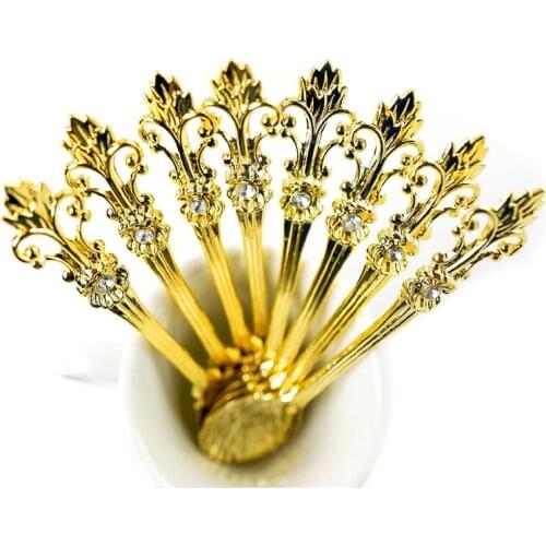 4Pcs 11cm Royal Style Metal Carved Coffee Spoon Set Vintage Table Spoon Antique Tea Spoons Coffee Spoonork Tablespoons