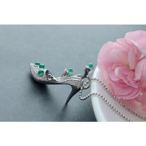 Natural green chalcedony silver pendant Womens fashion high heel 925 sterling silver pendant