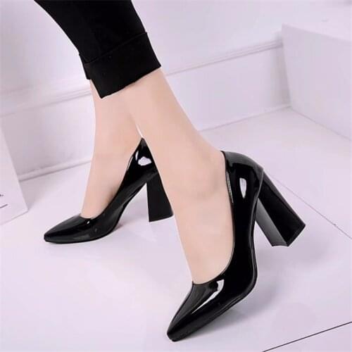 WIGQCY Leather Pumps