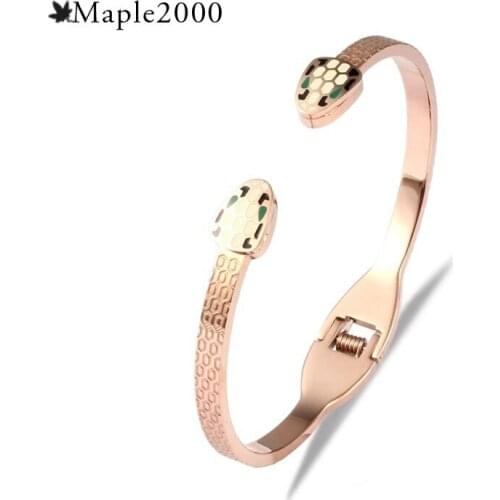 Maple2000 Metal Bracelets