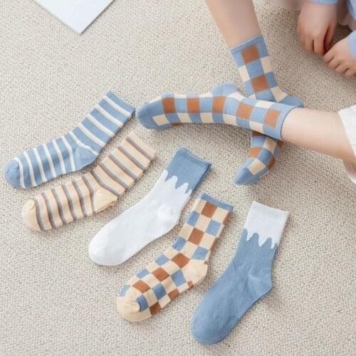 Socks Women Autumn Winter Ins Comfortable Breathable Plaid Striped Socks Female Cotton Warm Sock Cute girls Socks Woman lingerie