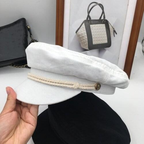 New white M students cap navy cap newsboy British tide flat top fashion cap in the streets sailor cap