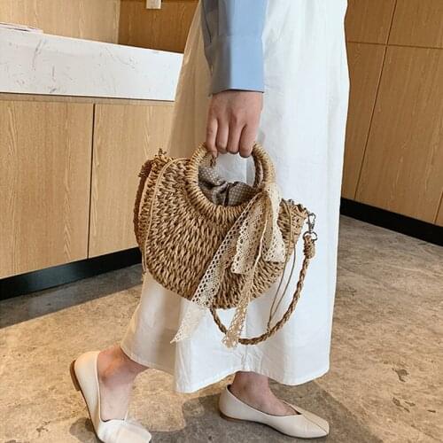 Summer Lace Straw Bag Women Moon Shape Rattan Handle Bag Large Capacity Moon Shape Beach Bag Travel Lady Handbag Hot Pouch femme