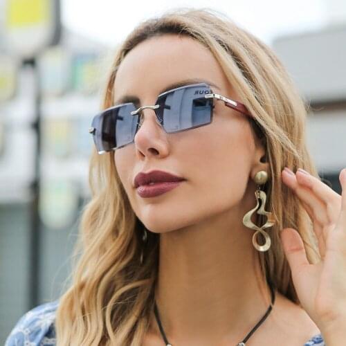 Classic Fashion Vintage Rimless Square Sunglasses Women Men Luxury Brand Designer Travel Driving Wood Sun Glasses Shades UV400