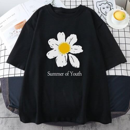 Small White Daisies Printing Women Tshirt Fashion Home Short Sleeved Creativity Pattren Clothing Vintage Soft T-Shirts Woman