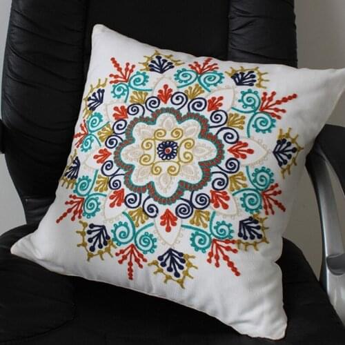 44*44cm Luxury Chenille Embroidery Cushion Cover Home Decorative Sofa Throw Pillow Case Flower Pillow Cover Pillow Case Chair