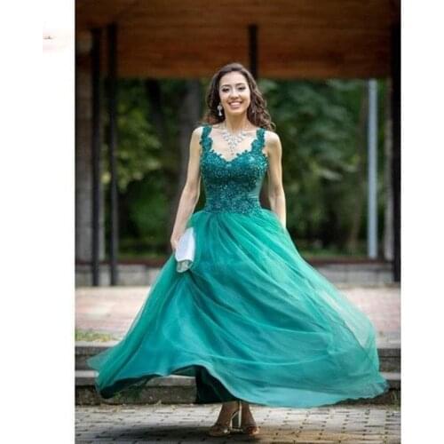 Emerald Green Tulle Prom Dresses 2019 Sweetheart Appliques Beaded Stunning Evening Gowns A-Line Backless Graduation prom gown