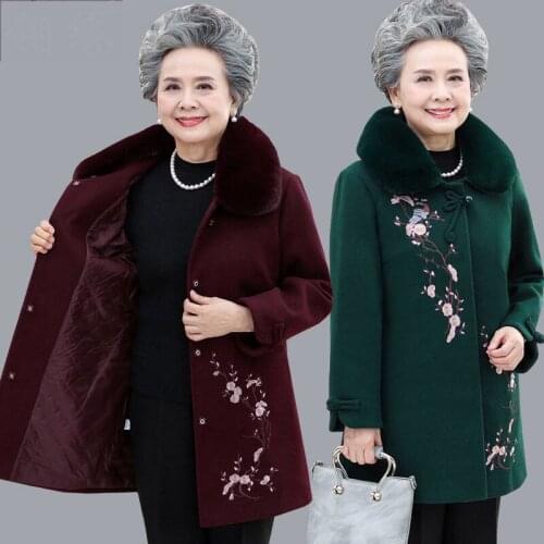 Grandma Clothing Autumn and Winter Woolen Coat Women Middle-old Age Mother Jacket Casual Warm Embroidery Long Coats 5XL f2500