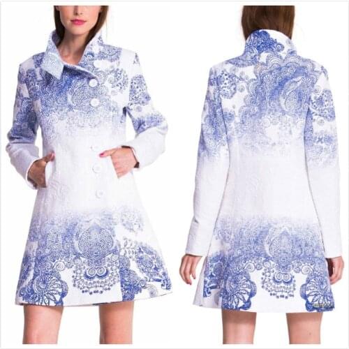 Spanish d-wave blue and white porcelain 2-color coat windbreaker