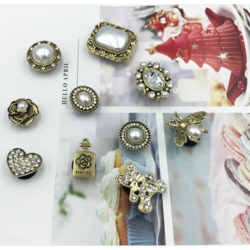10pcs DIY Croc Charms Making Anti-gold color New fashion Alloy Material Imitation Pearl Flower Shape for croc JIBZ Decoration