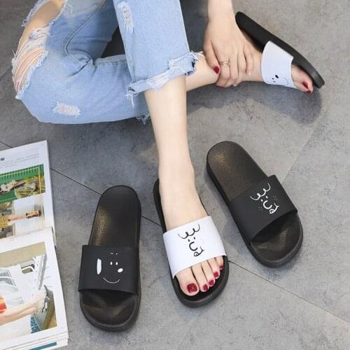 Slippers women Summer 2021 fashion Womens Indoor Bathroom Slippers cute Slides for women Cartoon Patterns Girls Shoes TX302
