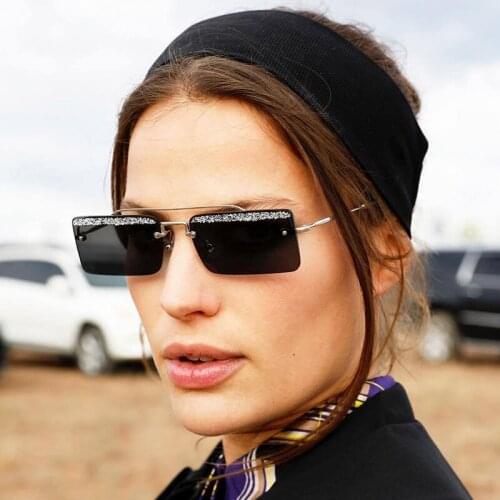 2018 New Square Sunglasses Women Vintage Black Retro Fashion Rimless Crystal Sun Glasses Womens Brand Eyewear Shades UV400