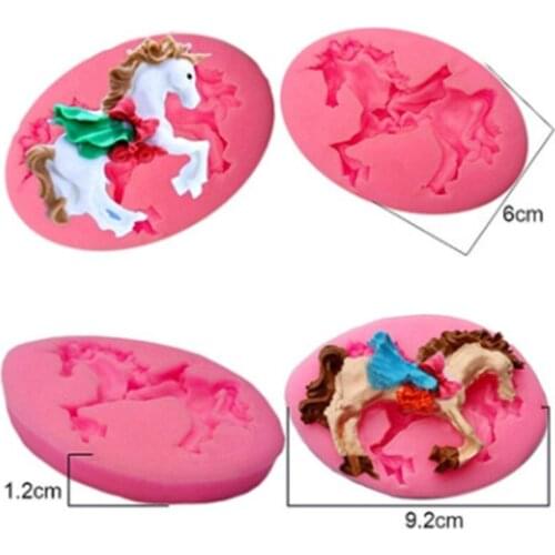 3D Carousel Horse Shape Silicone Cake Mold Bakeware 3D Silicone Mould For Chocolate Clay Fondant Patry Cake Tools Decorating