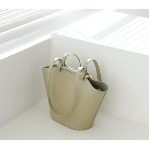 2021 New Design Leather Ladies Bucket Bag Exquisite Tote Bag Fashion Shoulder Bag For Women