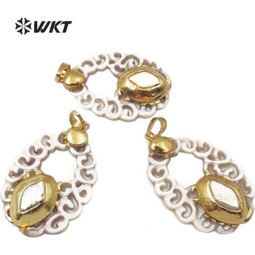 WT-JP176 New design natural hollow out shell pendant gold electroplated shell carved hollow pearl pendant fashion jewel for her