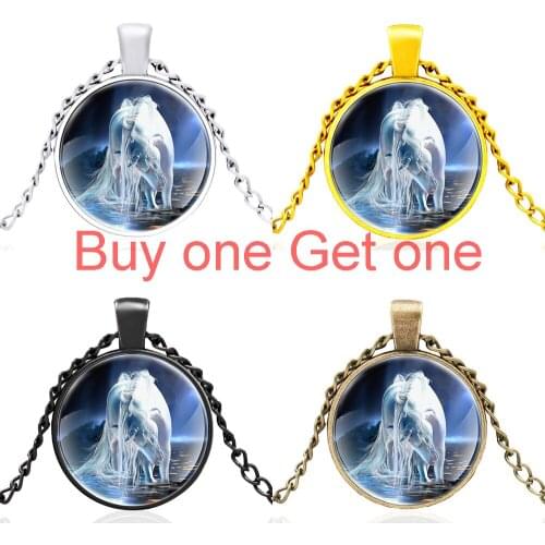 Pretty White Horse Design Fashion Glass Dome Charm Pendant Necklace Men Women Jewelry Accessories Gifts